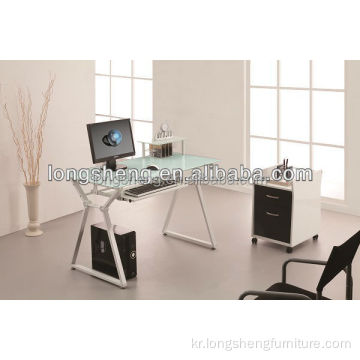 컴퓨터 책상과 함께 판매되는 가정용 컴퓨터 책상